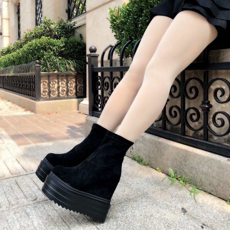 High Rise Thick Soled Short Boots With Sloping Heel