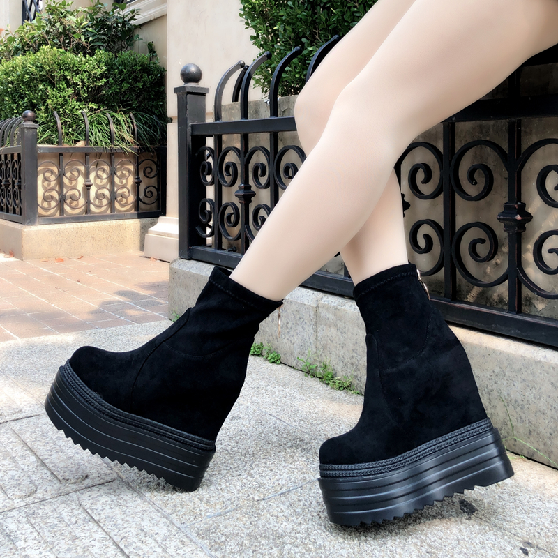 High Rise Thick Soled Short Boots With Sloping Heel
