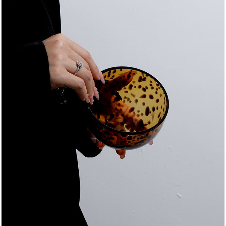 Fashion Retro Leopard Print Salad Bowl
