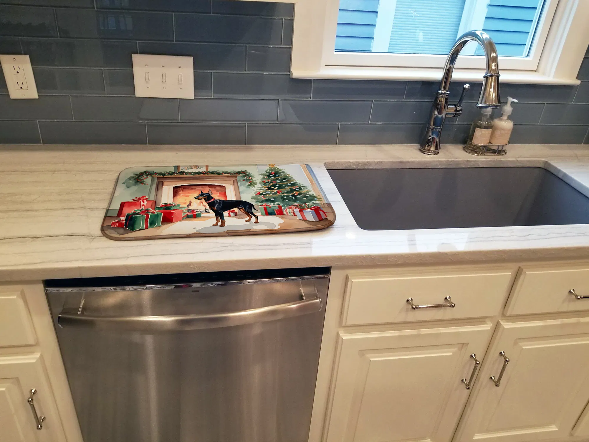 Doberman Pinscher Cozy Christmas Dish Drying Mat Absorbent Dish Drying Mat Pad for Kitchen Counter Dish Drainer Mat for Countertop, 14 x 21", Multicolor
