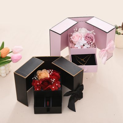 Red Rose Packaging Box For Double Opening Bow Knot Door